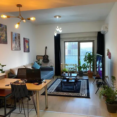 Aurora Lights Shared Appartement